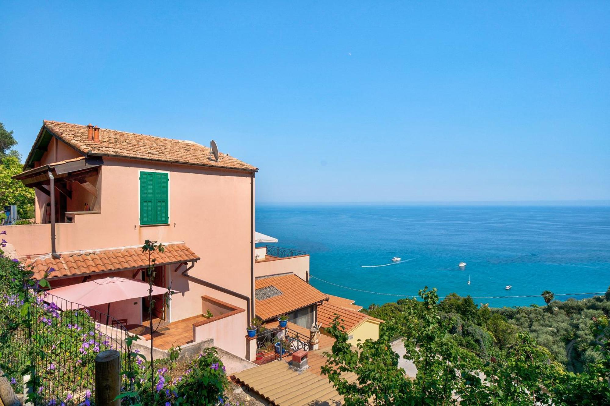 Casa Scotland Appartement Ventimiglia Buitenkant foto