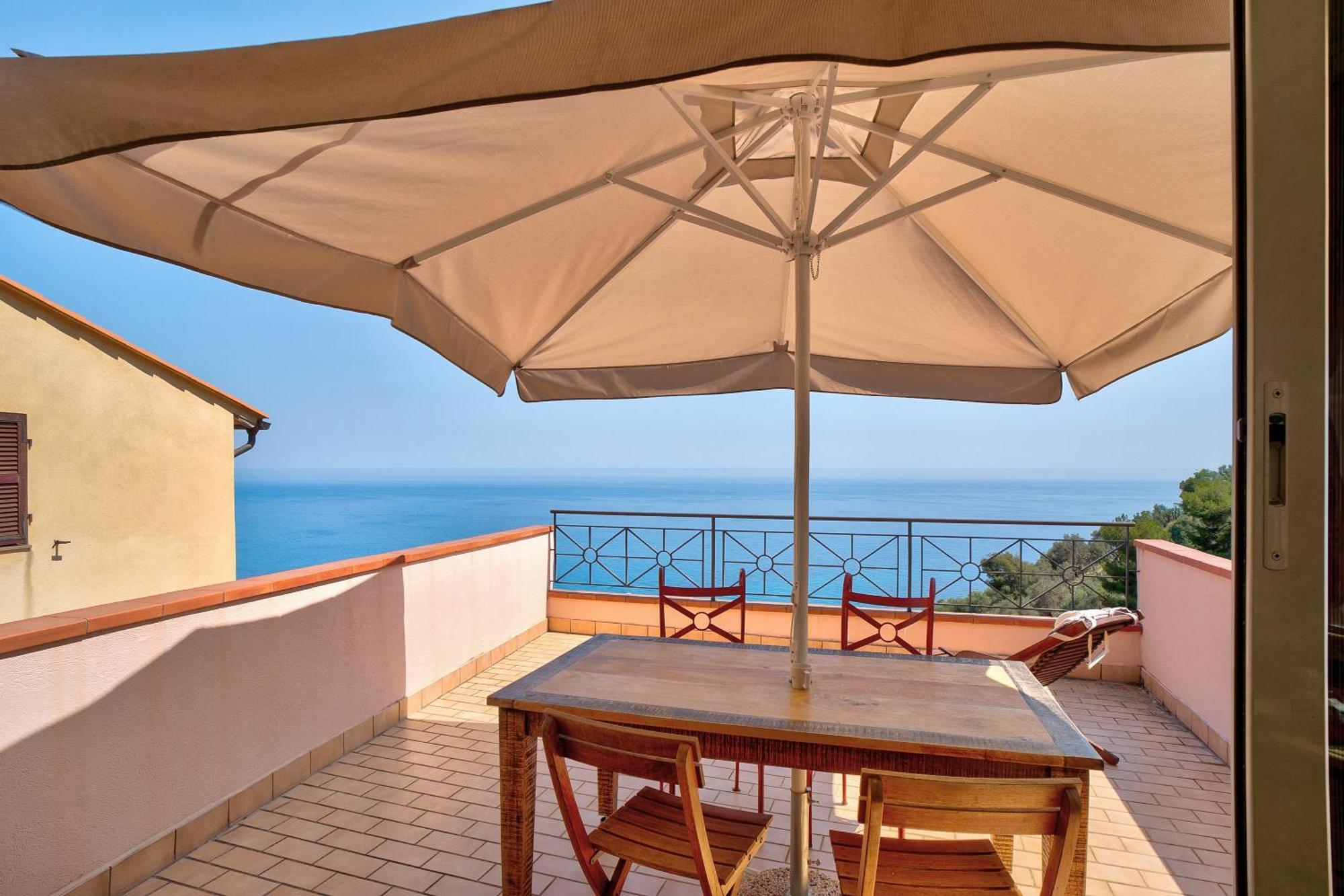 Casa Scotland Appartement Ventimiglia Buitenkant foto